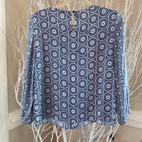 Tibi Silk Keyhole Top - Navy & White Graphic Design (Spirograph Batik) - Picture 3 of 9